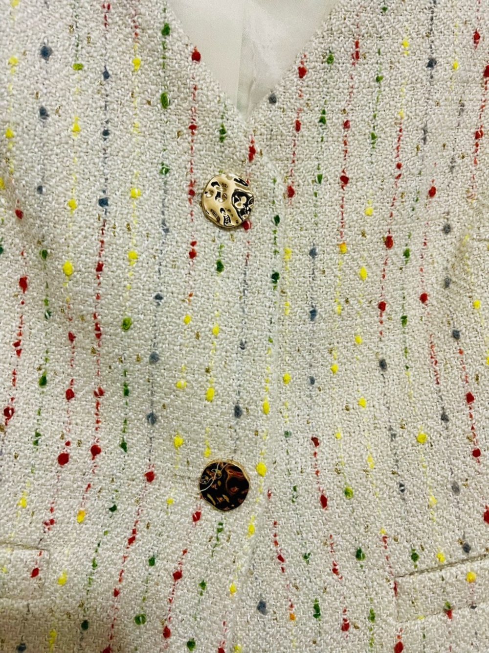 Love Bonito Cream Tweed V-Neck Vest with Colorful Speckles - Picture 4 of 6